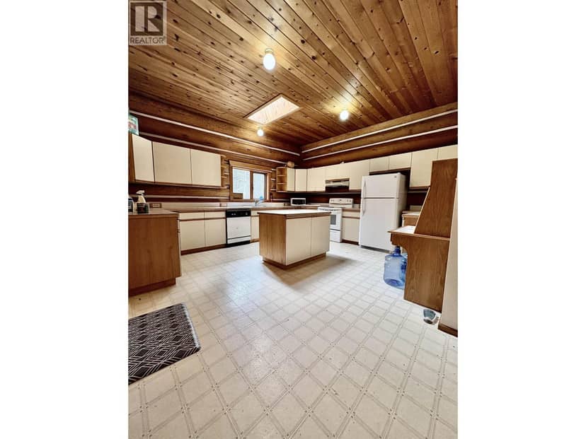 3804 SPRING CREEK DRIVE, Terrace, photo 5
