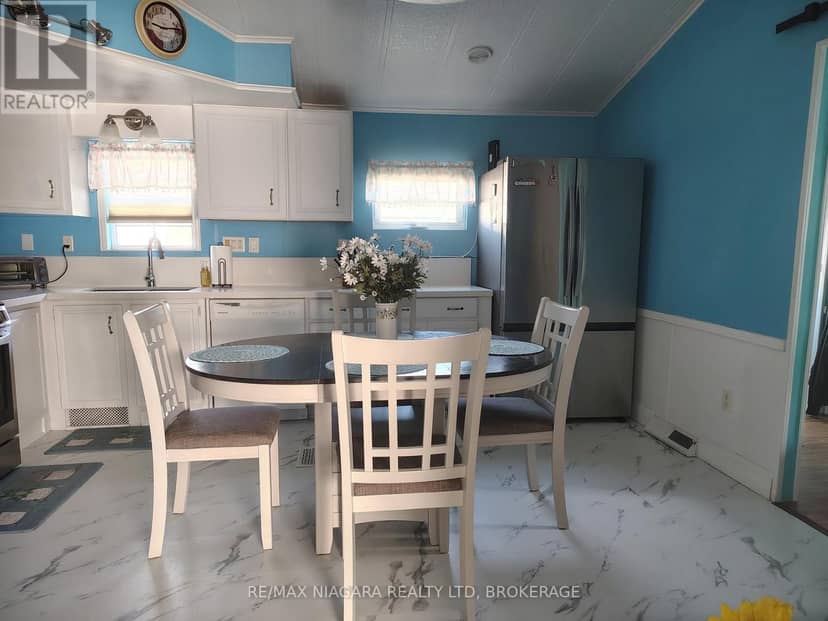 54 Quarry View Village, Port Colborne, photo 4