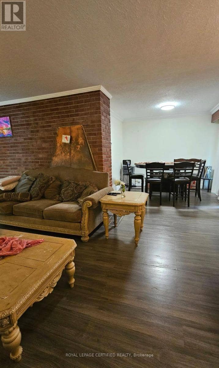 1373 Hixon Street — photo 9 of 24