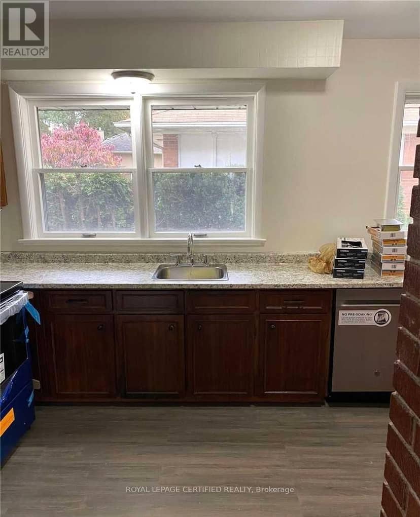 1373 Hixon Street — photo 15 of 24