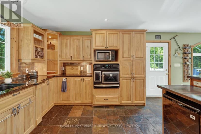 206 Macbeth Island — photo 12 of 40