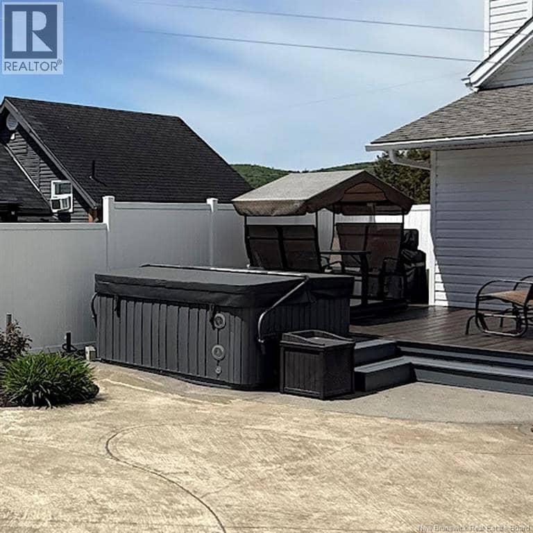 59 42e Avenue — photo 32 of 36