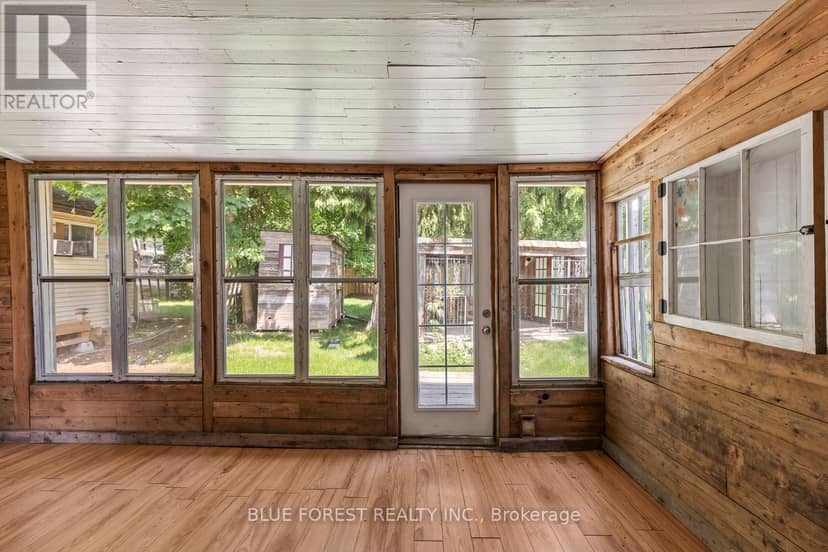 10 Henry Street — photo 15 of 30