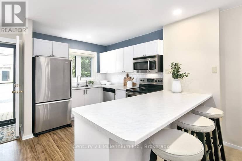 530 - 22 Dawson Drive — photo 6 of 25