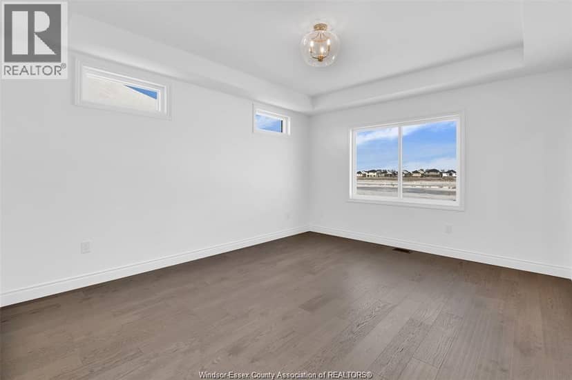 190 McLellan Avenue — photo 5 of 17