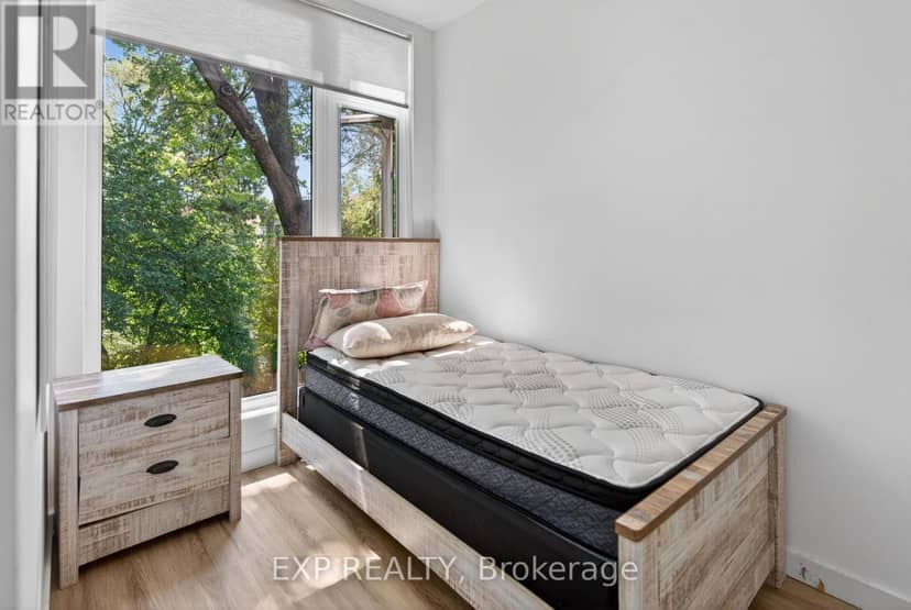 316 Somerset Street E — photo 15 of 27