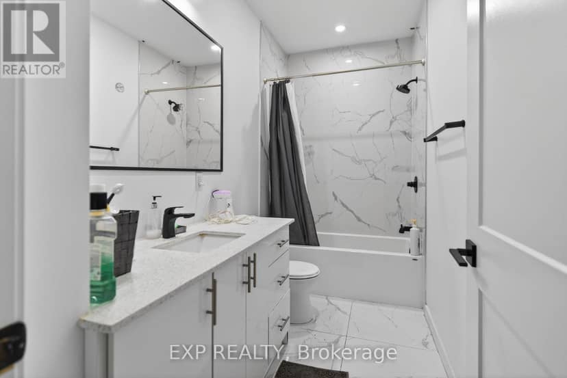 316 Somerset Street E — photo 19 of 27