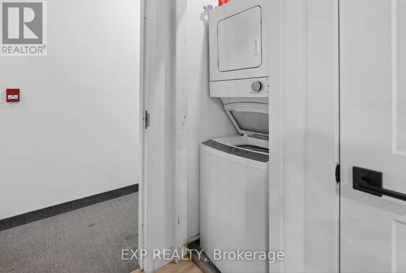 316 Somerset Street E — photo 21 of 27
