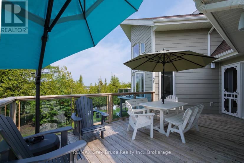 37 Paradise Drive — photo 16 of 40