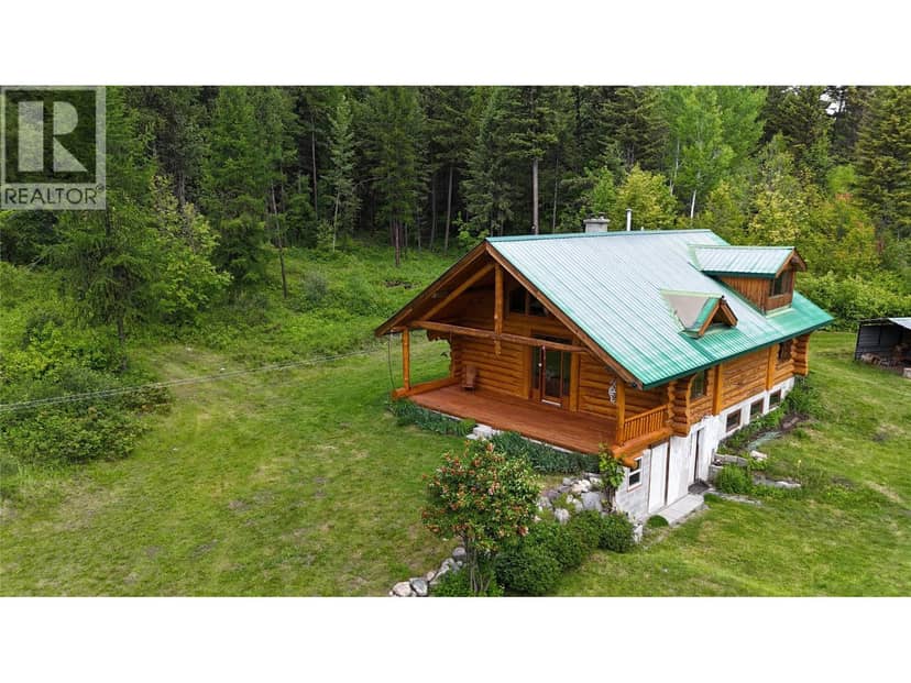 5200 Hardy Mountain Road, Grand Forks