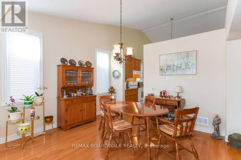 1861 Mickelberry Crescent, Ottawa, photo 8