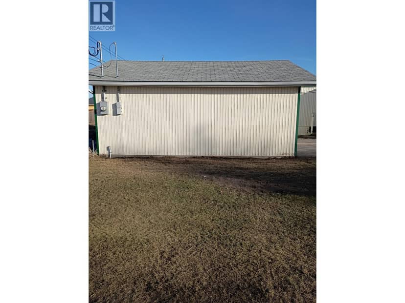 10085 98 STREET, Taylor, photo 4
