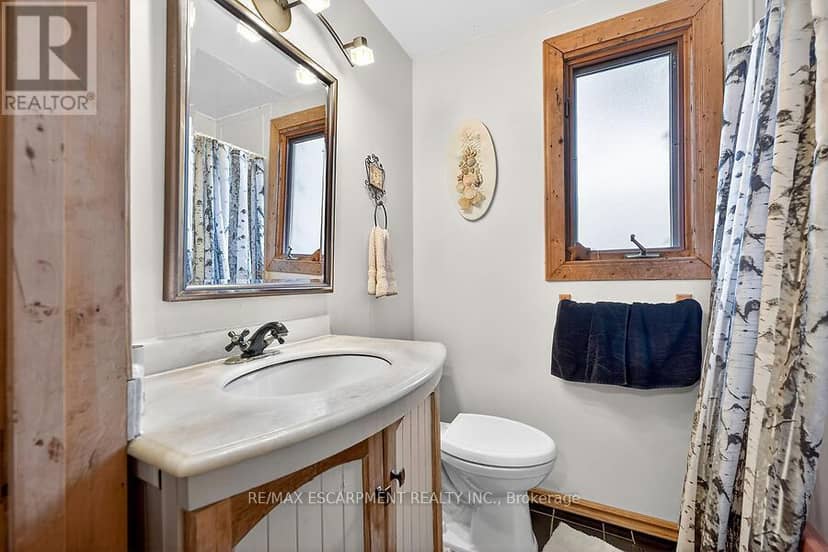 104 Teal Avenue — photo 15 of 40