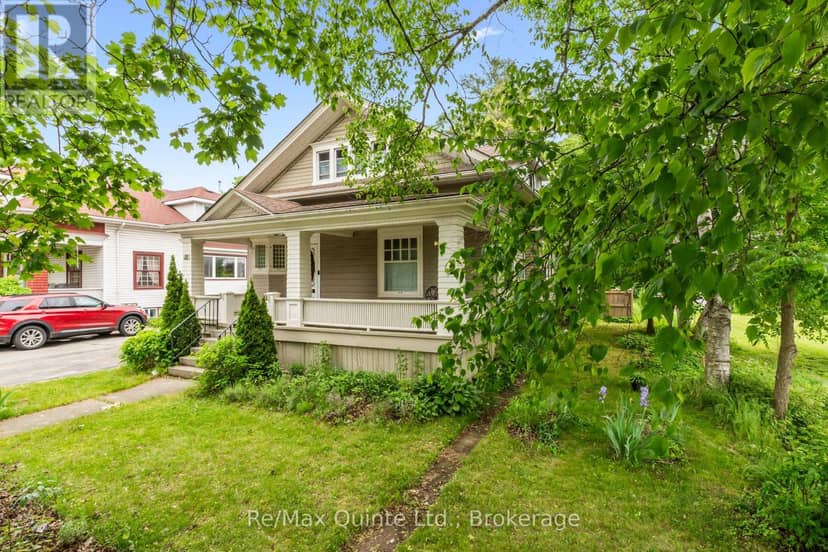 31 Young Street — photo 3 of 39