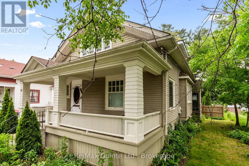 31 Young Street — photo 4 of 39