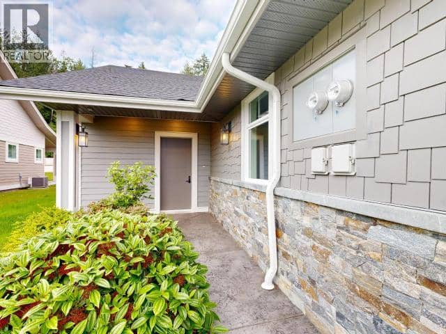 4060 SATURNA AVE, Powell River, photo 4