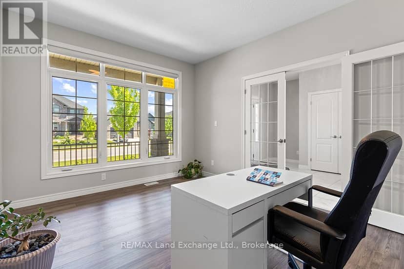 360 Devonshire Road — photo 14 of 40