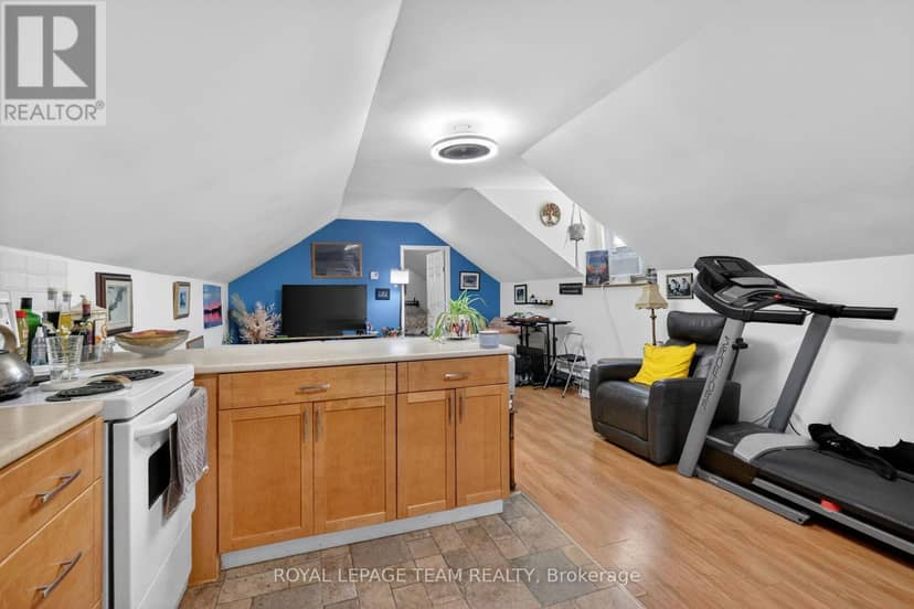 29 Stevenson Avenue — photo 21 of 36