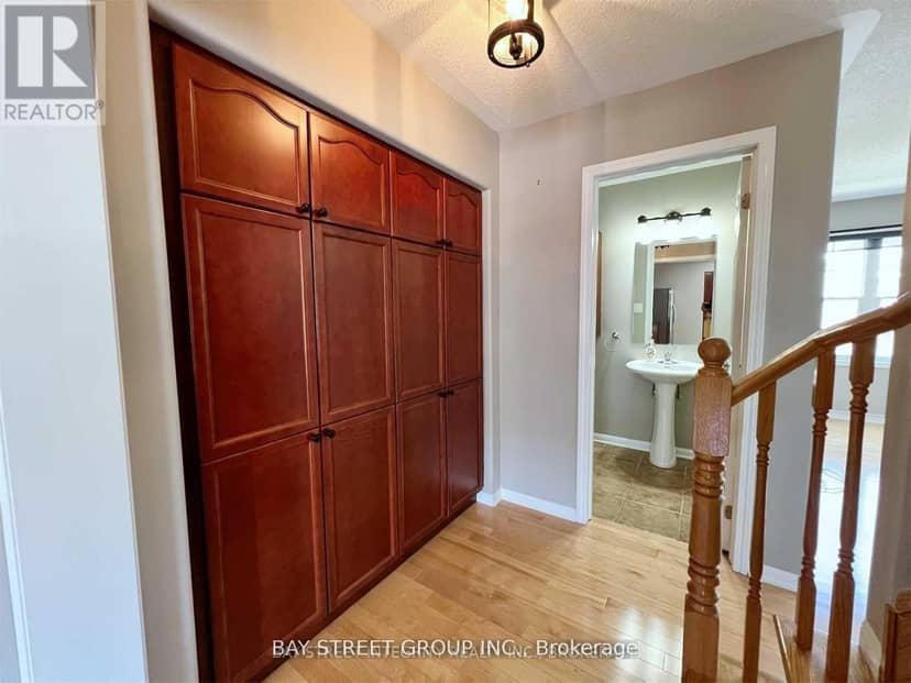 656 Holly Avenue — photo 7 of 17