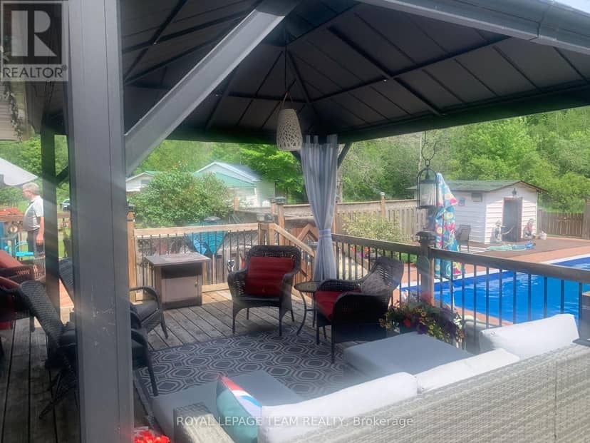 690 Limerick Road — photo 32 of 40