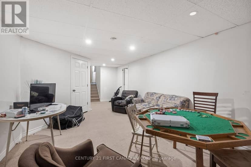 351 Fleming Drive — photo 15 of 26