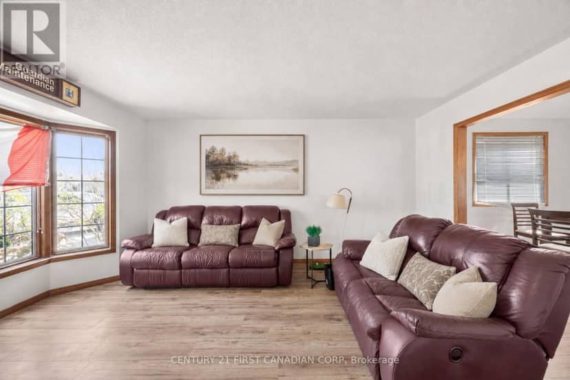 351 Fleming Drive — photo 4 of 26