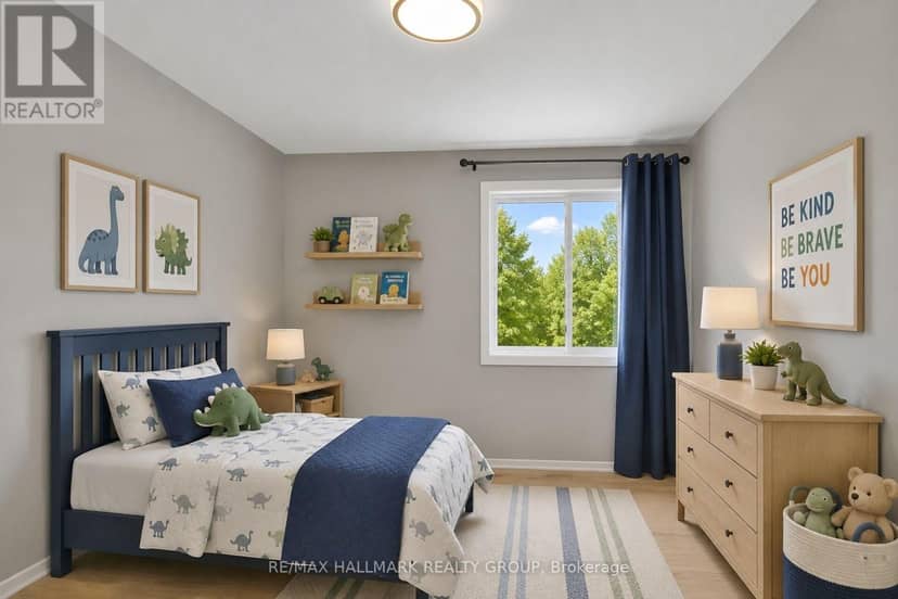 13 Coolspring Crescent — photo 16 of 23