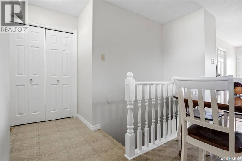 327 Coteau STREET — photo 22 of 40