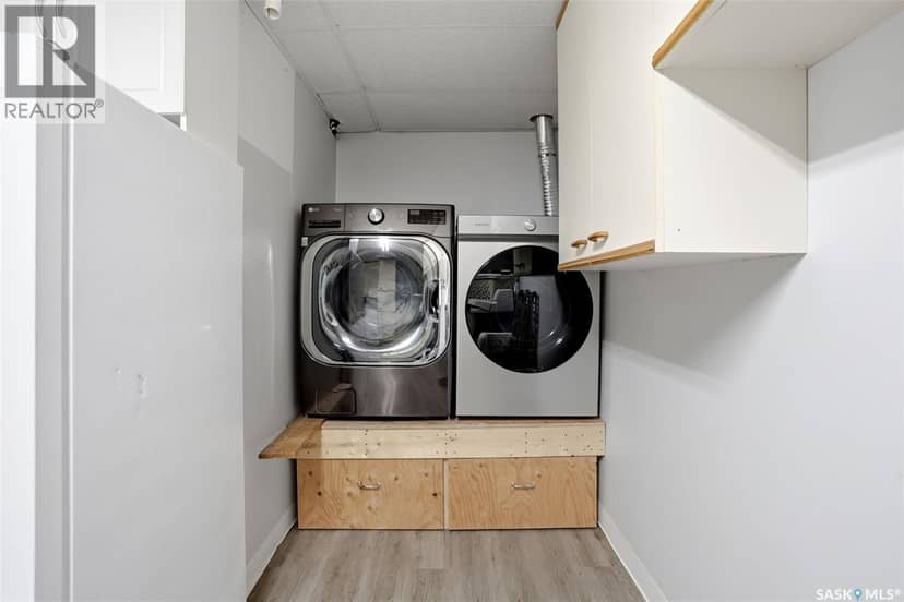 327 Coteau STREET — photo 28 of 40