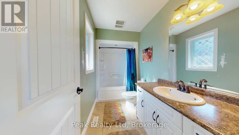 113 Edison Street — photo 10 of 37