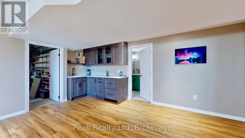 113 Edison Street — photo 17 of 37