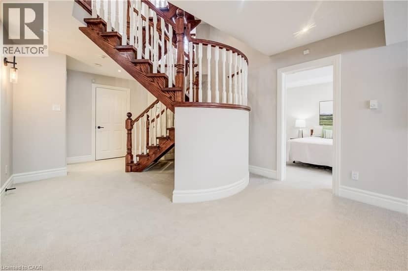 38 DEER RIDGE Crescent — photo 25 of 31