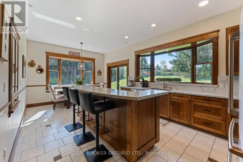 182 Governors Road E, Brant, photo 5