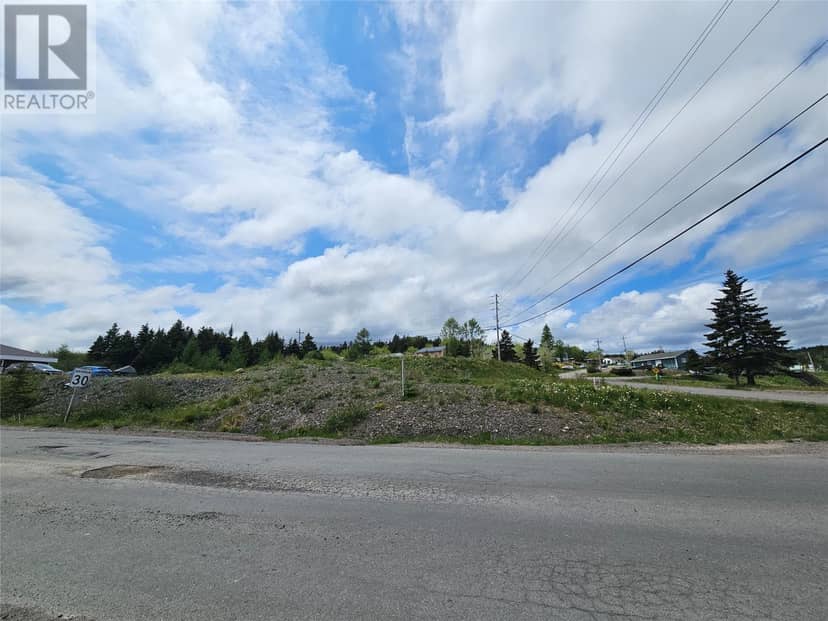 1B Harris Drive — photo 1 of 6