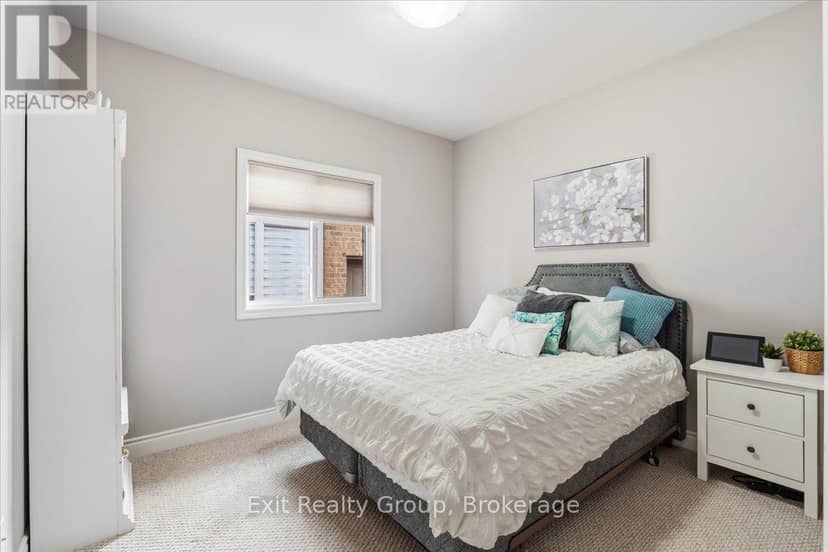 14 Cavendish Drive — photo 16 of 40