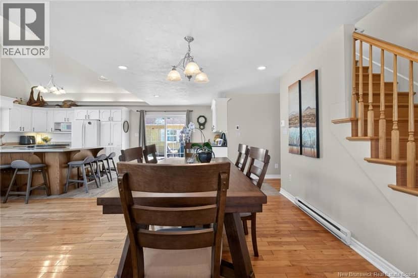 18 Jimarie Lane — photo 7 of 40