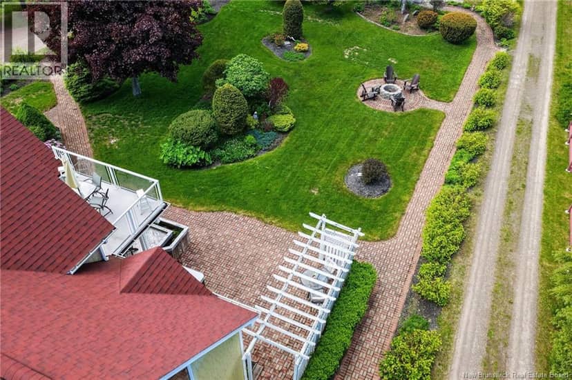 18 Jimarie Lane — photo 38 of 40