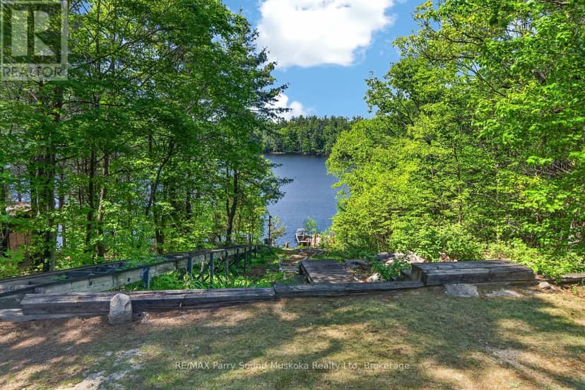 130 Healey Lake Water, The Archipelago, photo 8