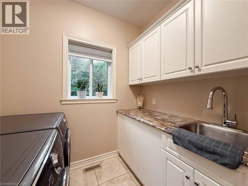69 TAN Avenue — photo 28 of 40
