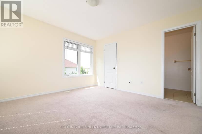 29 - 90 Sovereign's Gate — photo 17 of 28