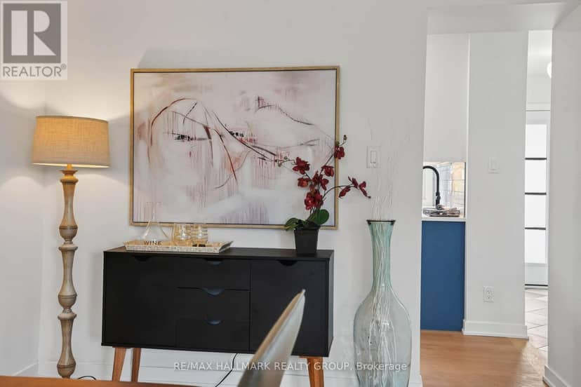 42 - 660 Hochelaga Street — photo 16 of 37