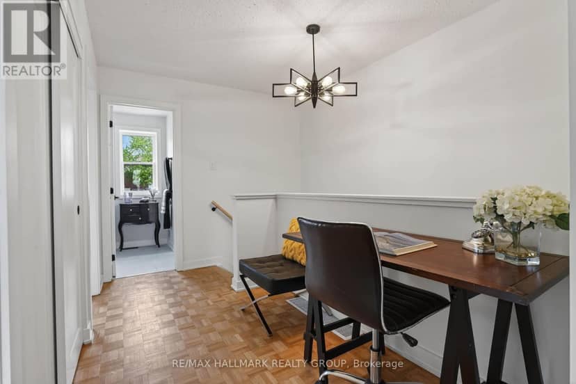 42 - 660 Hochelaga Street — photo 20 of 37