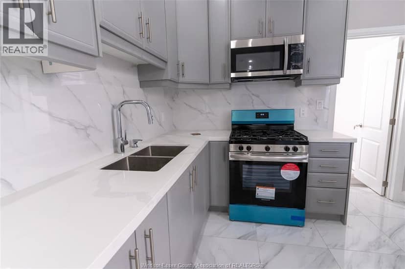 765 Dougall Avenue — photo 7 of 35