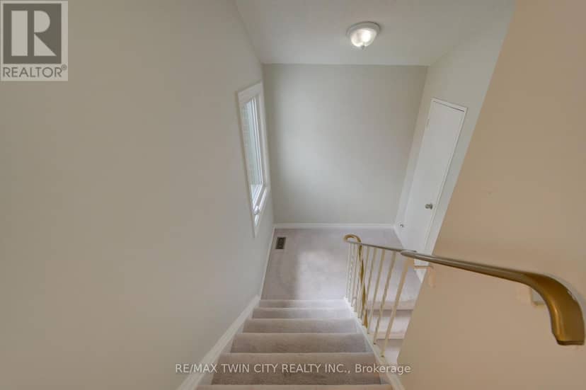 4 - 417 Keats Way — photo 20 of 40