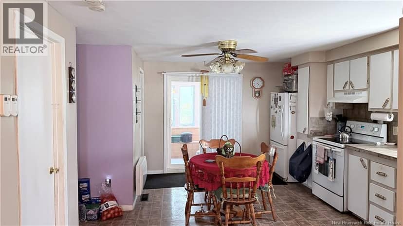 496 Principal, Clair, photo 3