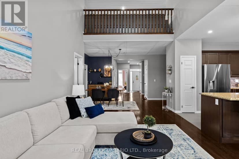 3321 Beach Club Boulevard — photo 9 of 40