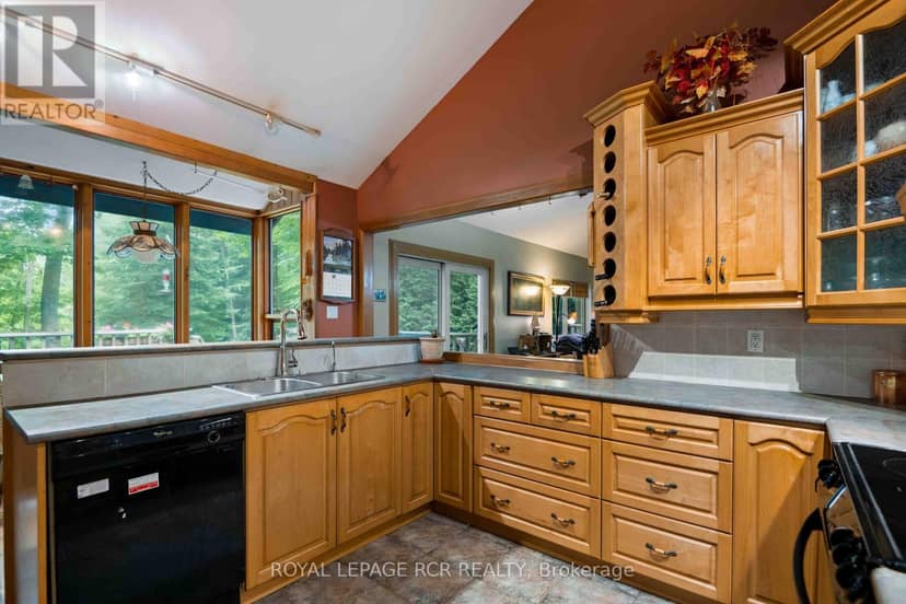308392 Hockley Road — photo 28 of 40