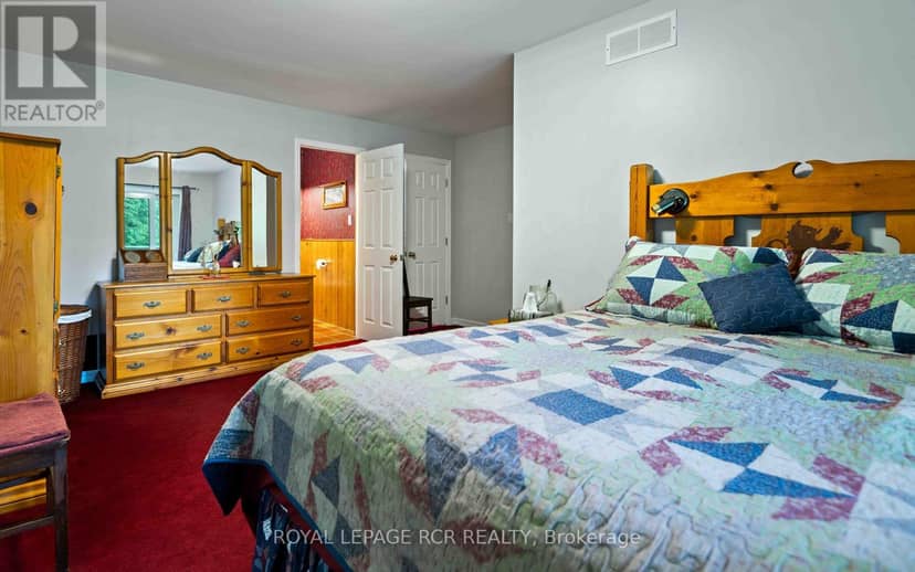308392 Hockley Road — photo 37 of 40