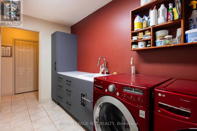 308392 Hockley Road — photo 34 of 40