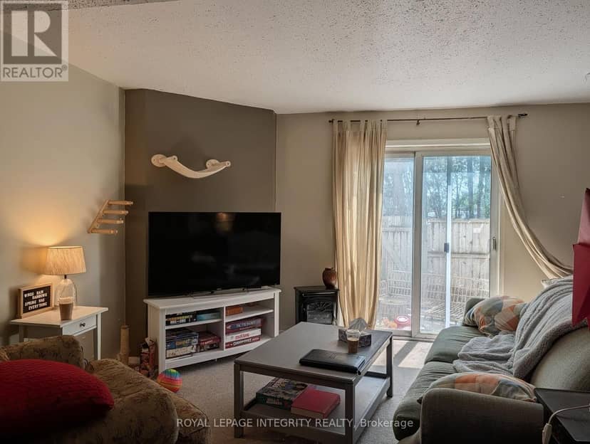 83 - 1332 Foxwell Street — photo 3 of 11